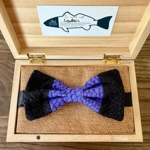 Brand New, Unused Teal Heron Black and Purple Handcrafted Leather Bow Tie